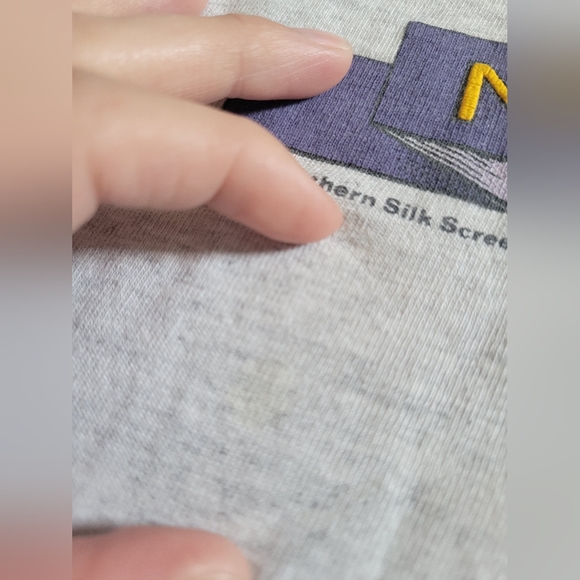 Vintage 1990 Mardi Gras Tee - Picture 4 of 10